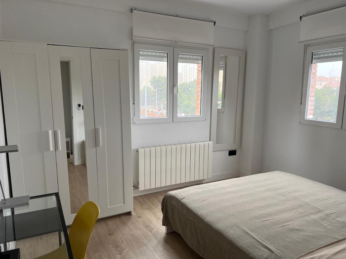 Apartamentos Garnacha 1 Totalmente Reformado Zaragoza Bagian luar foto