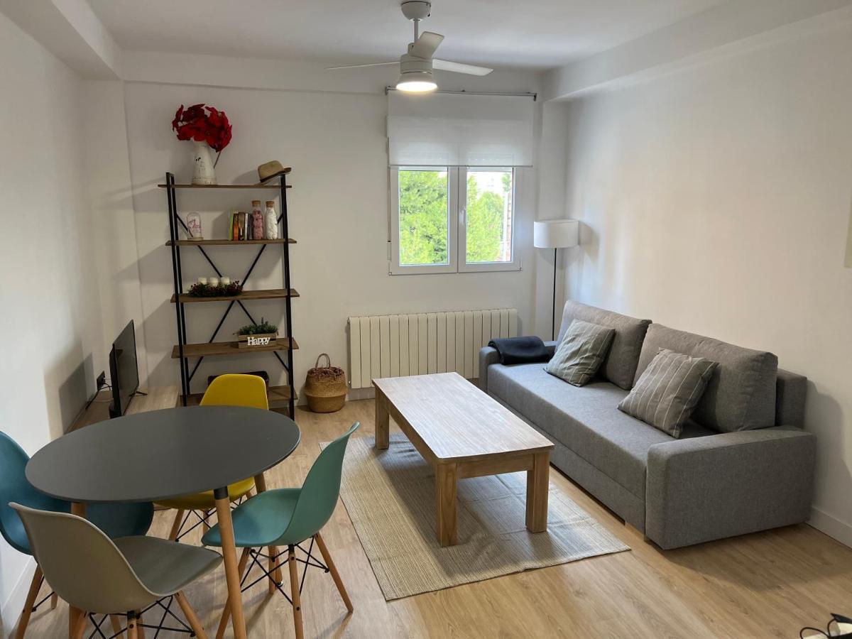Apartamentos Garnacha 1 Totalmente Reformado Zaragoza Bagian luar foto