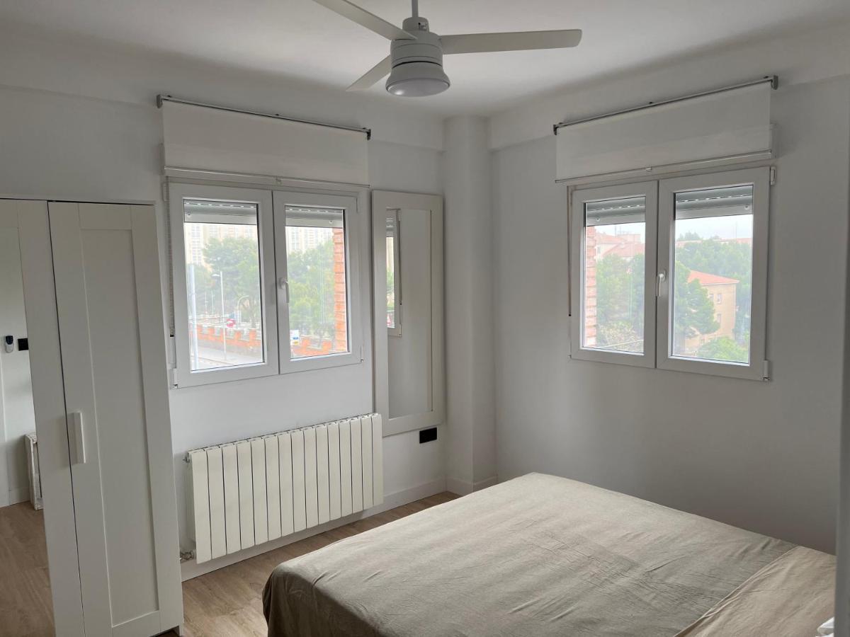 Apartamentos Garnacha 1 Totalmente Reformado Zaragoza Bagian luar foto