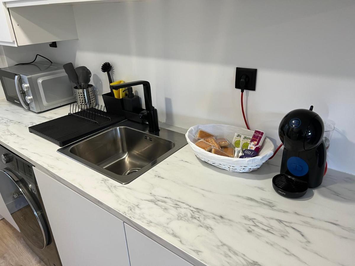 Apartamentos Garnacha 1 Totalmente Reformado Zaragoza Bagian luar foto
