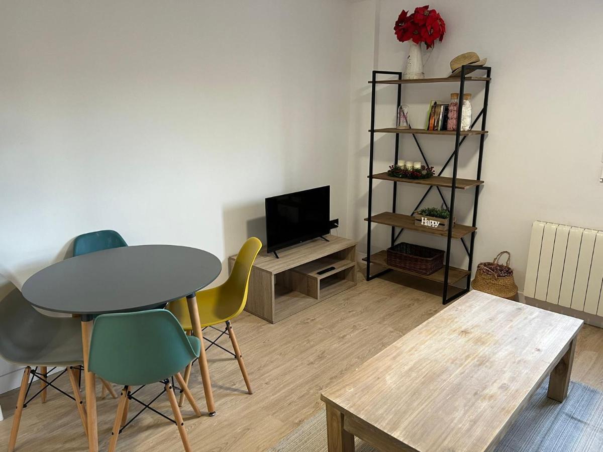 Apartamentos Garnacha 1 Totalmente Reformado Zaragoza Bagian luar foto